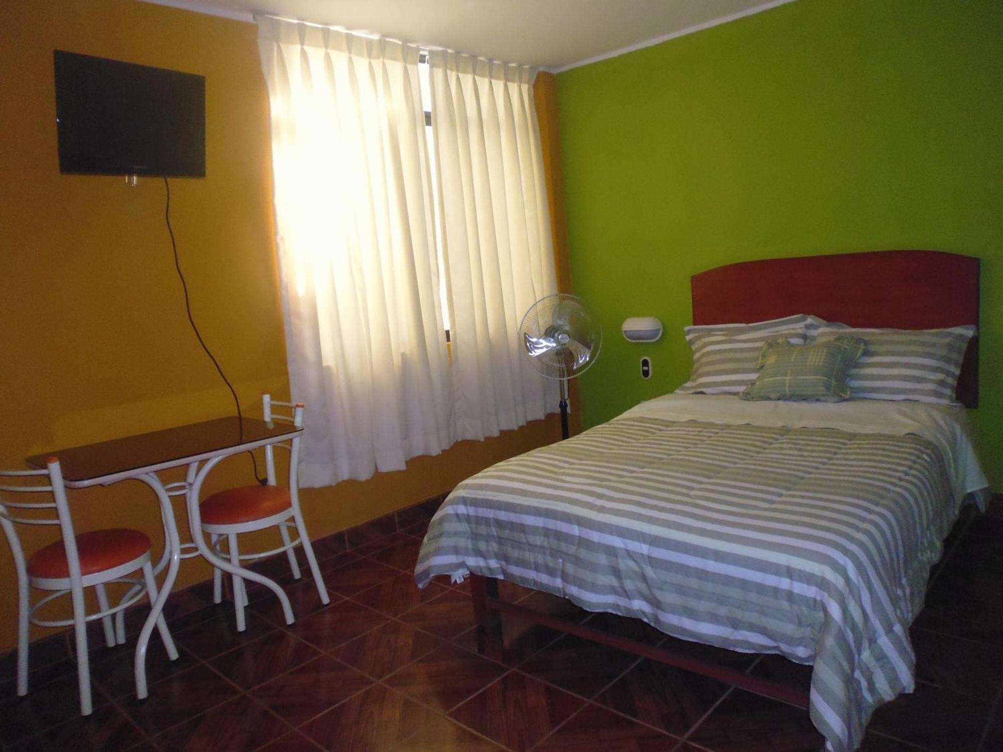 Hostal Real Alcazar Nazca Bilik gambar