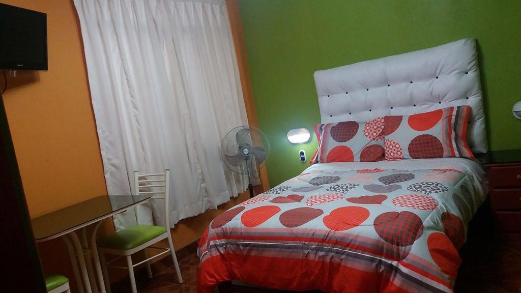 Hostal Real Alcazar Nazca Luaran gambar